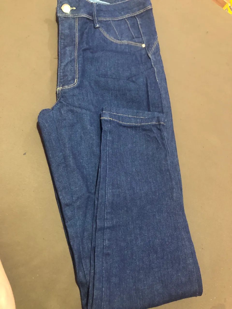 Calça jeans TAM 48 nova e veste super bem - Foto 2