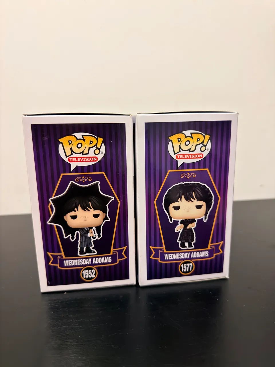 Funkos Wednesday Raven e Umbrella - Foto 2