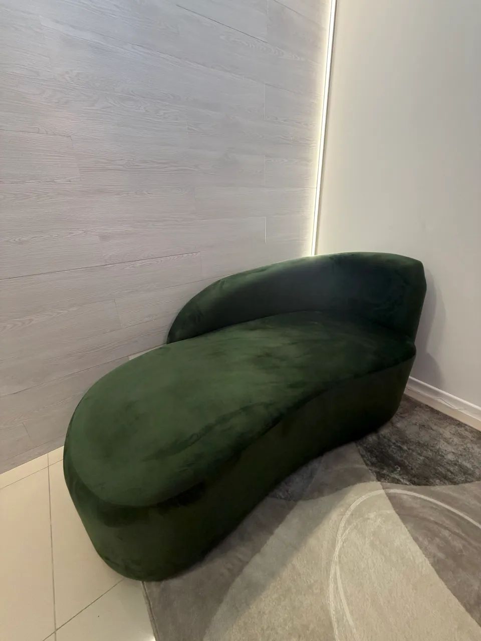 Sofá Divã verde