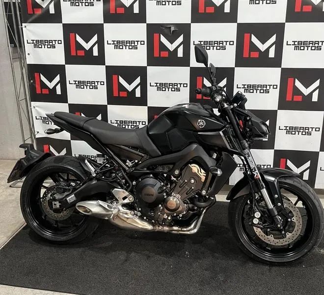 YAMAHA MT09 ABS 2025 - Foto 4