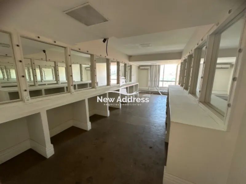 Adquira Andar Inteiro de Salas Comerciais na Reta da Penha! - Foto 2