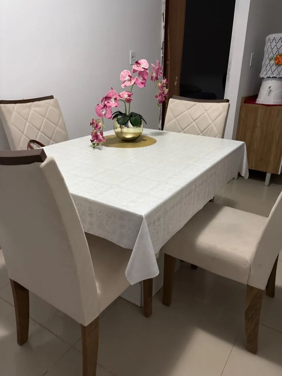 Mesa 4 cadeira 