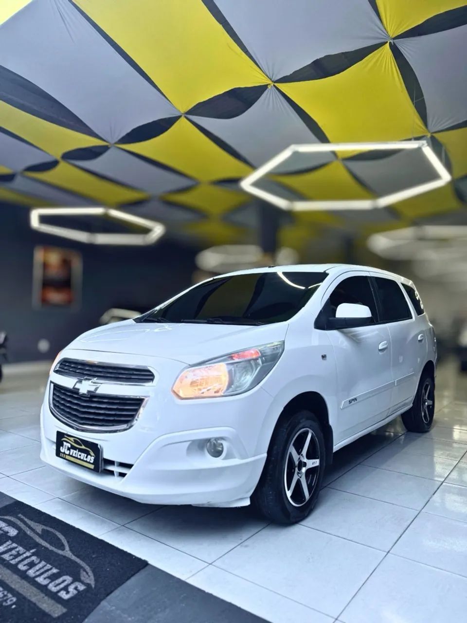 Chevrolet Spin LT 1.8 8V ECONO.FLEX 5P MEC. 2013
