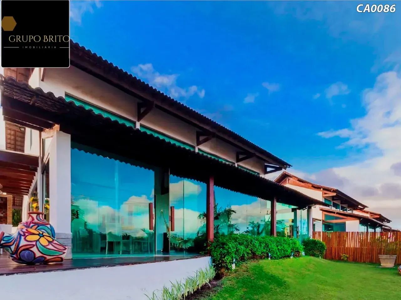 ALTO PADRÃO SEM COMPARAÇÃO! 400m² DE SOFISTICAÇÃO EM CONDOMÍNIO FECHADO! - Foto 2