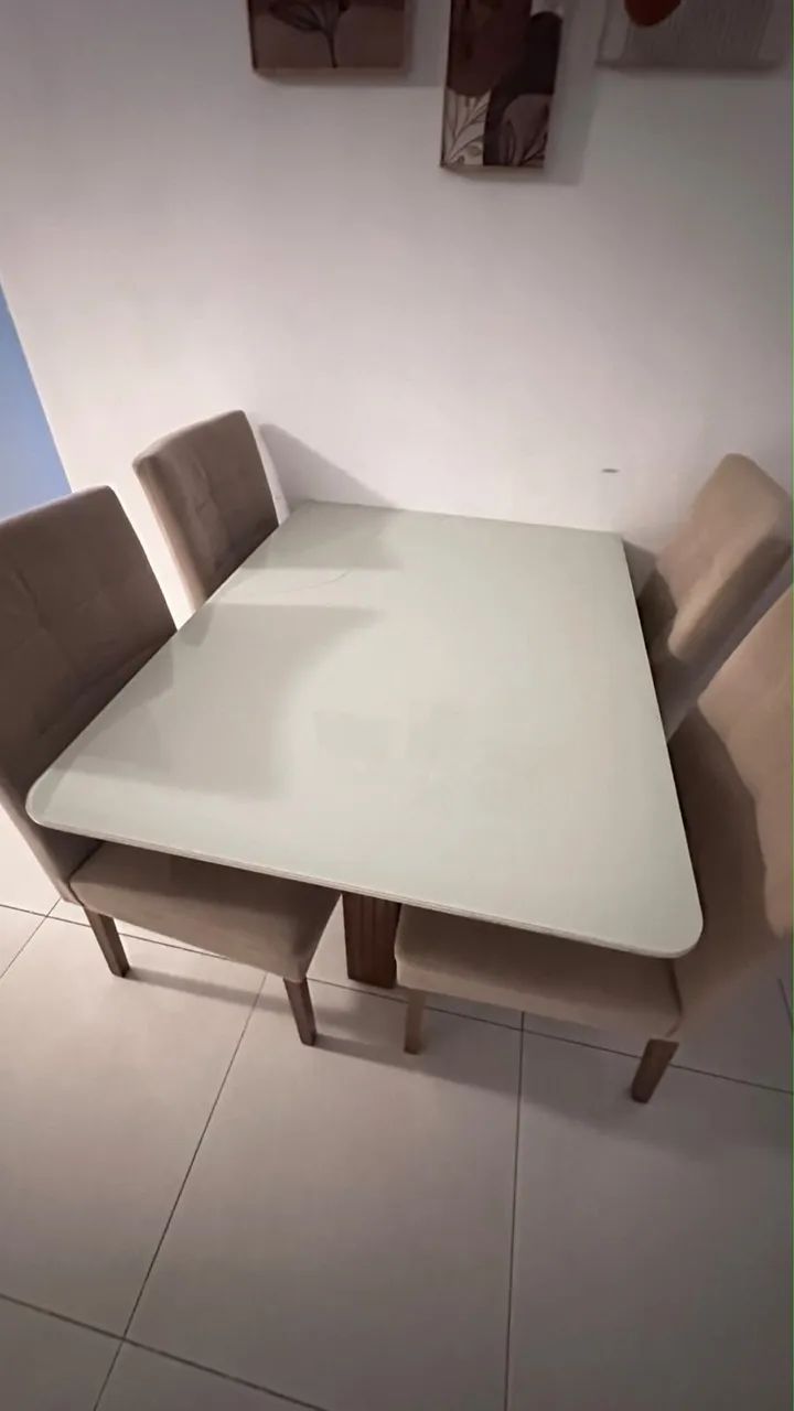 Mesa de jantar 4 cadeiras com tampo de vidro  - Foto 2