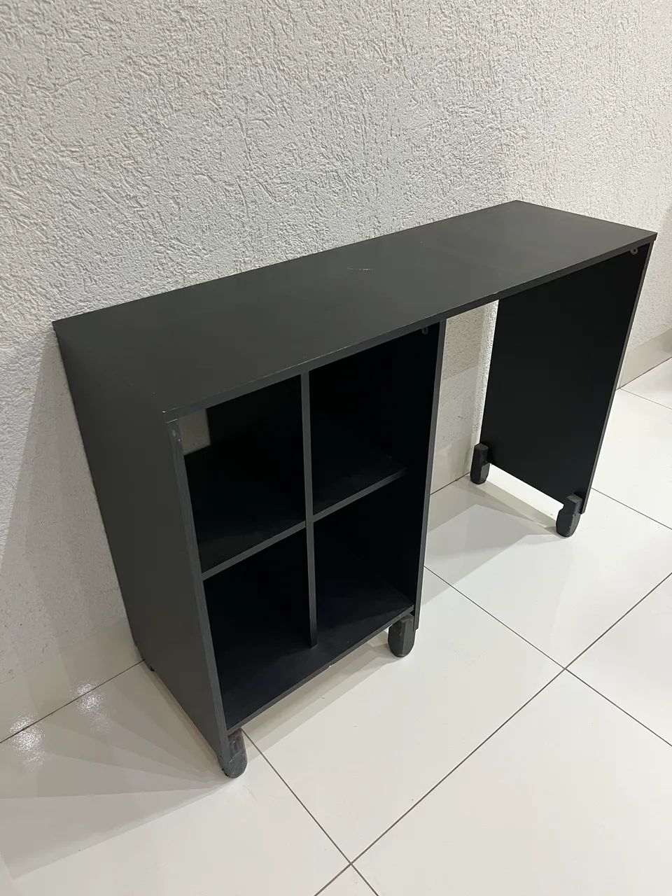 Vendo mesa escritório semi nova conservada 