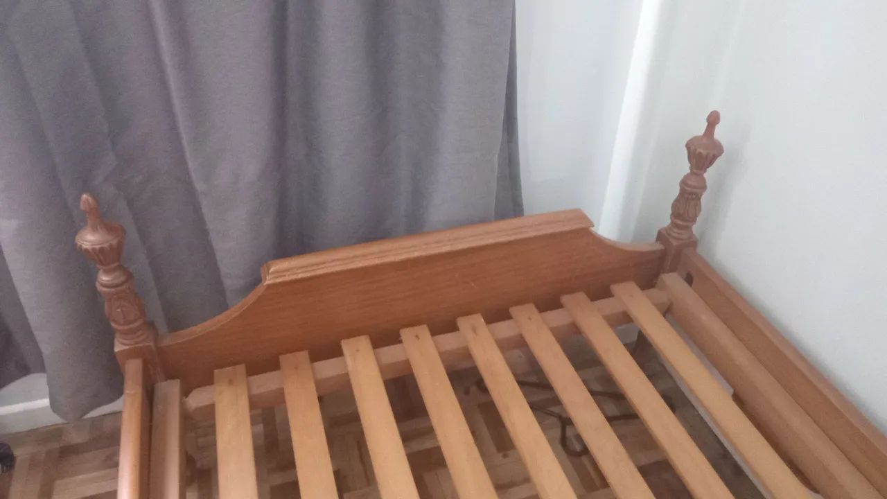 Cama solteiro Antiga em Ótimo estado  - Foto 2