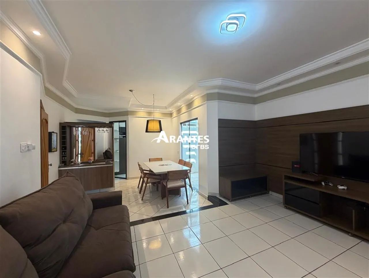 Casa com 174,89m² 3 quartos à venda no bairro Granada - Foto 3