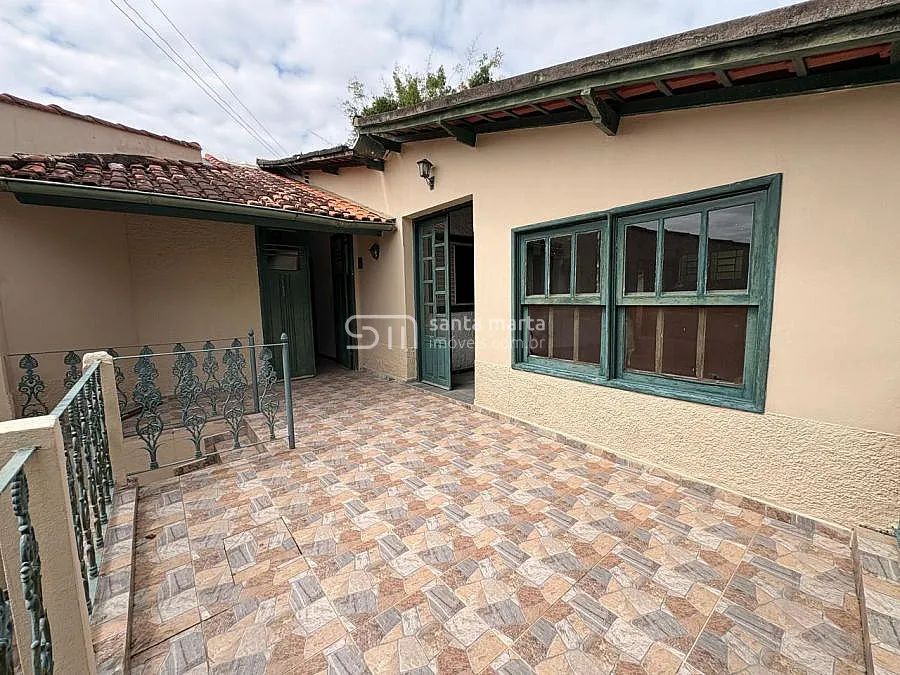 CASA 3 DORMITÓRIOS NO CENTRO HISTÓRICO | BANANAL - SP