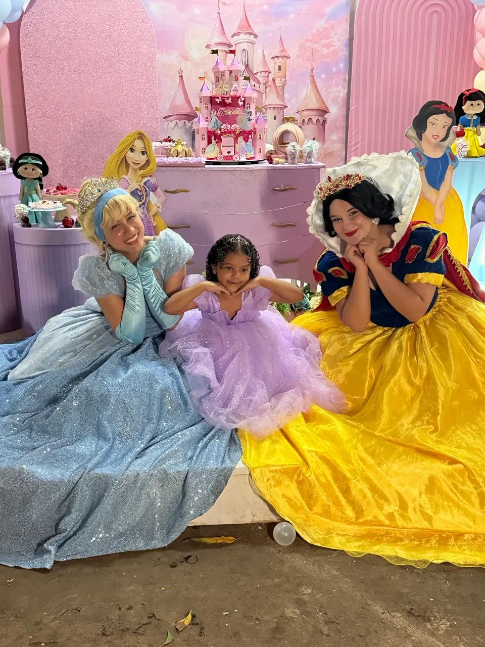 Princesas mais lindas !  - Foto 2