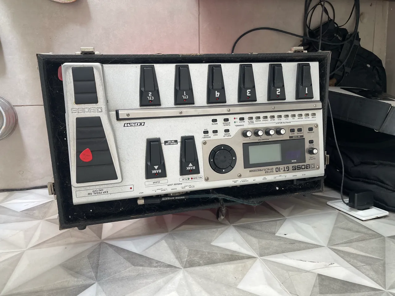 Boss GT-10 - Instrumentos musicais - João Braz da Costa Val