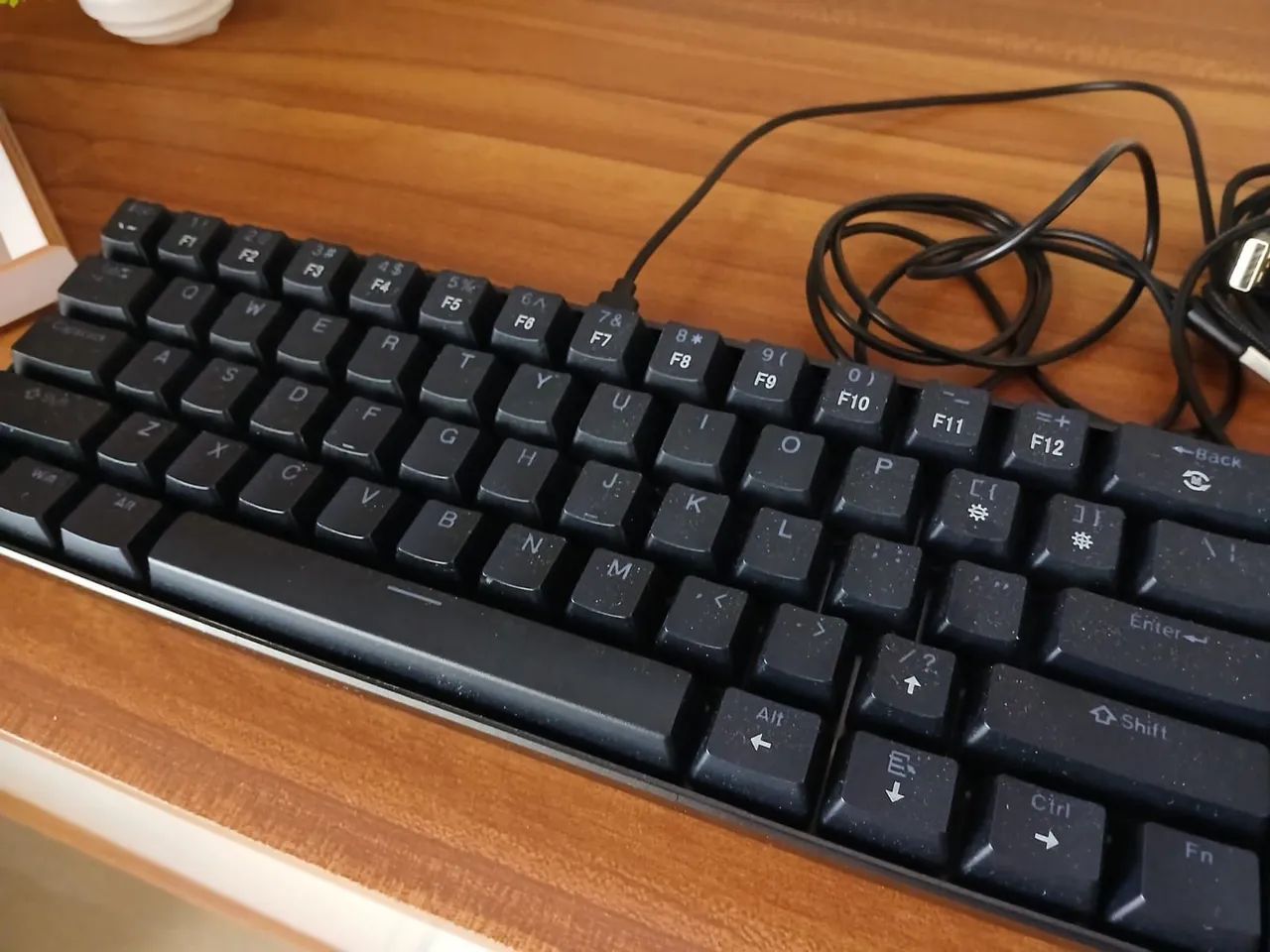 Vendo Xbox séries S em excelente estado com controle gamesir G7 SE e teclado e mouse - Foto 3