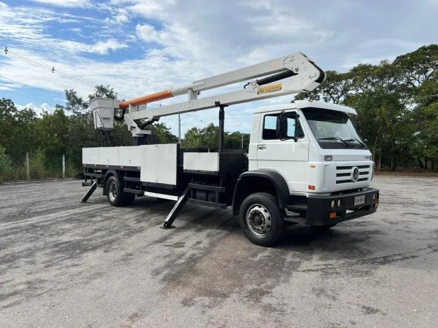 [VENDO] VW 17.180 (2012) + Cesto Aéreo Duplo GUITON 18m (Isolado 69kV) - Foto 6