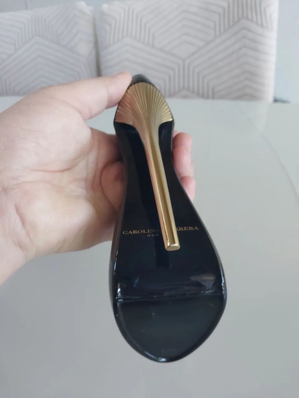 Vidro vazio perfume Carolina Herrera 80 ml scarpin - Foto 5