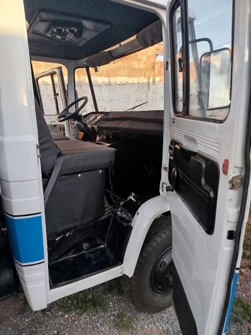 caminhão mercedez 608 ano 75 - Foto 4