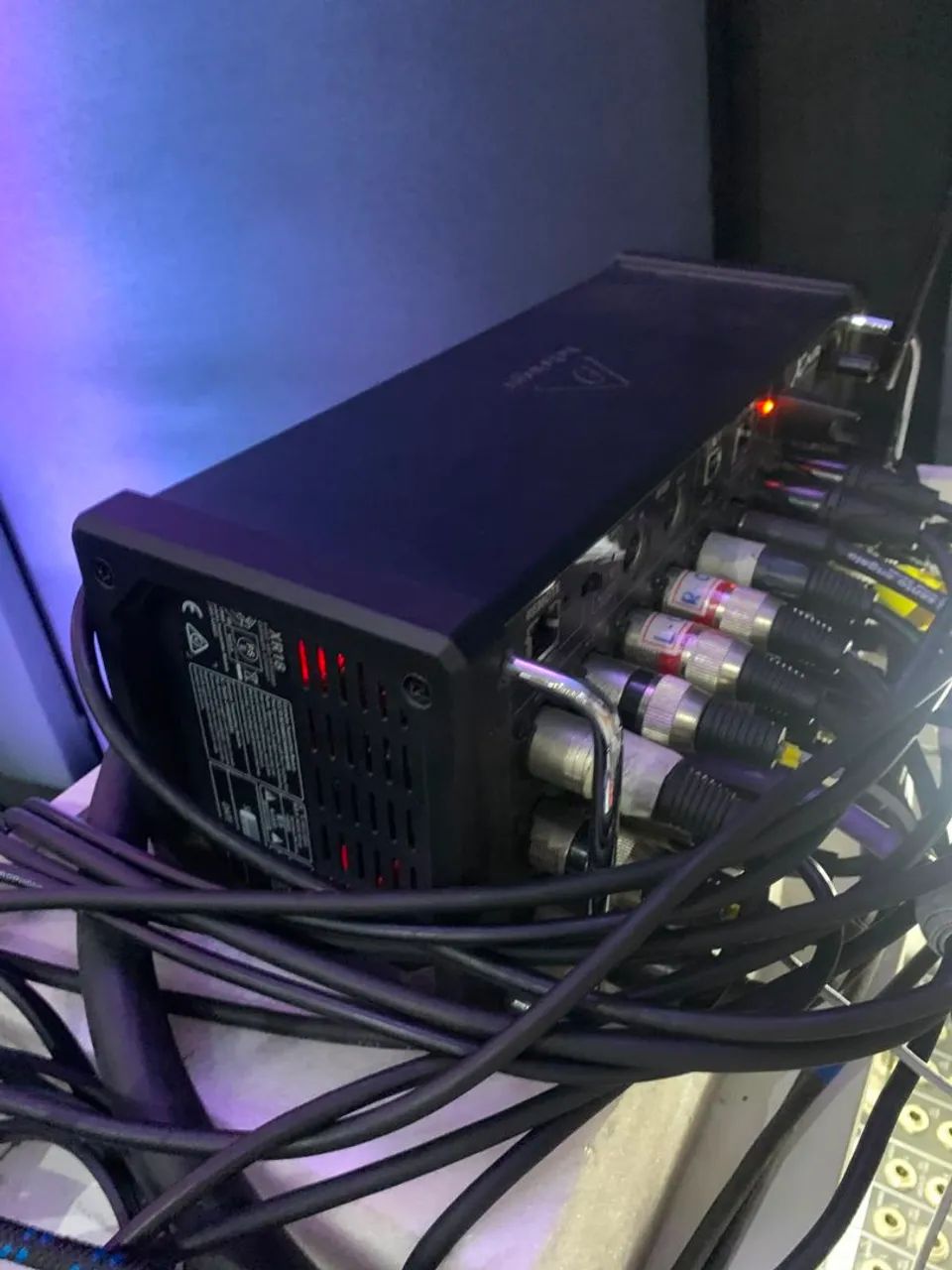 MESA DIGITAL BEHRINGER XR18 - Foto 2