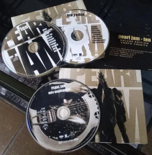 Box Importado Pearl Jam 2 CD + DVD Com Encarte415079628937646083