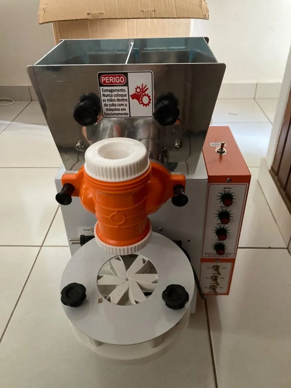 Máquina de Fazer Salgados - COMPACTA PRINT - NOVA  - SEM USO - Foto 3
