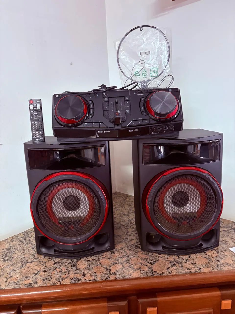 SOM LG XBOOM