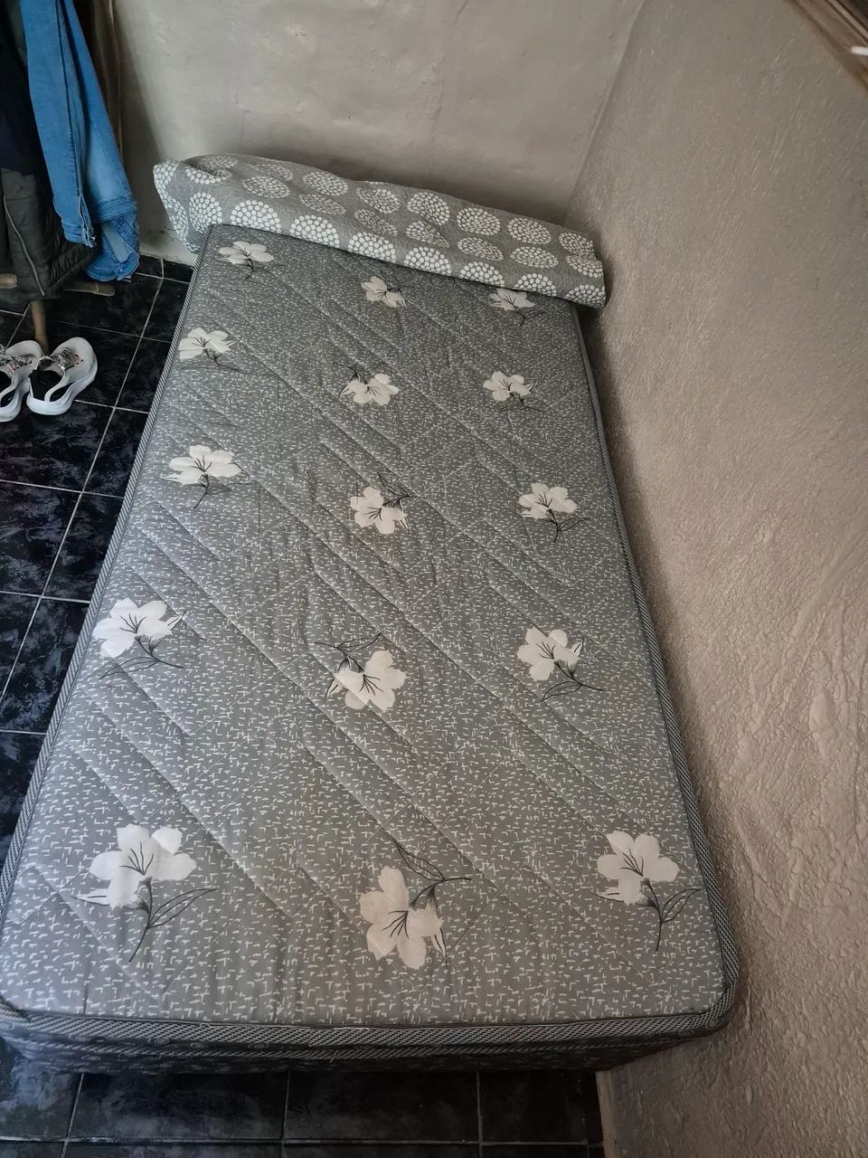 Cama