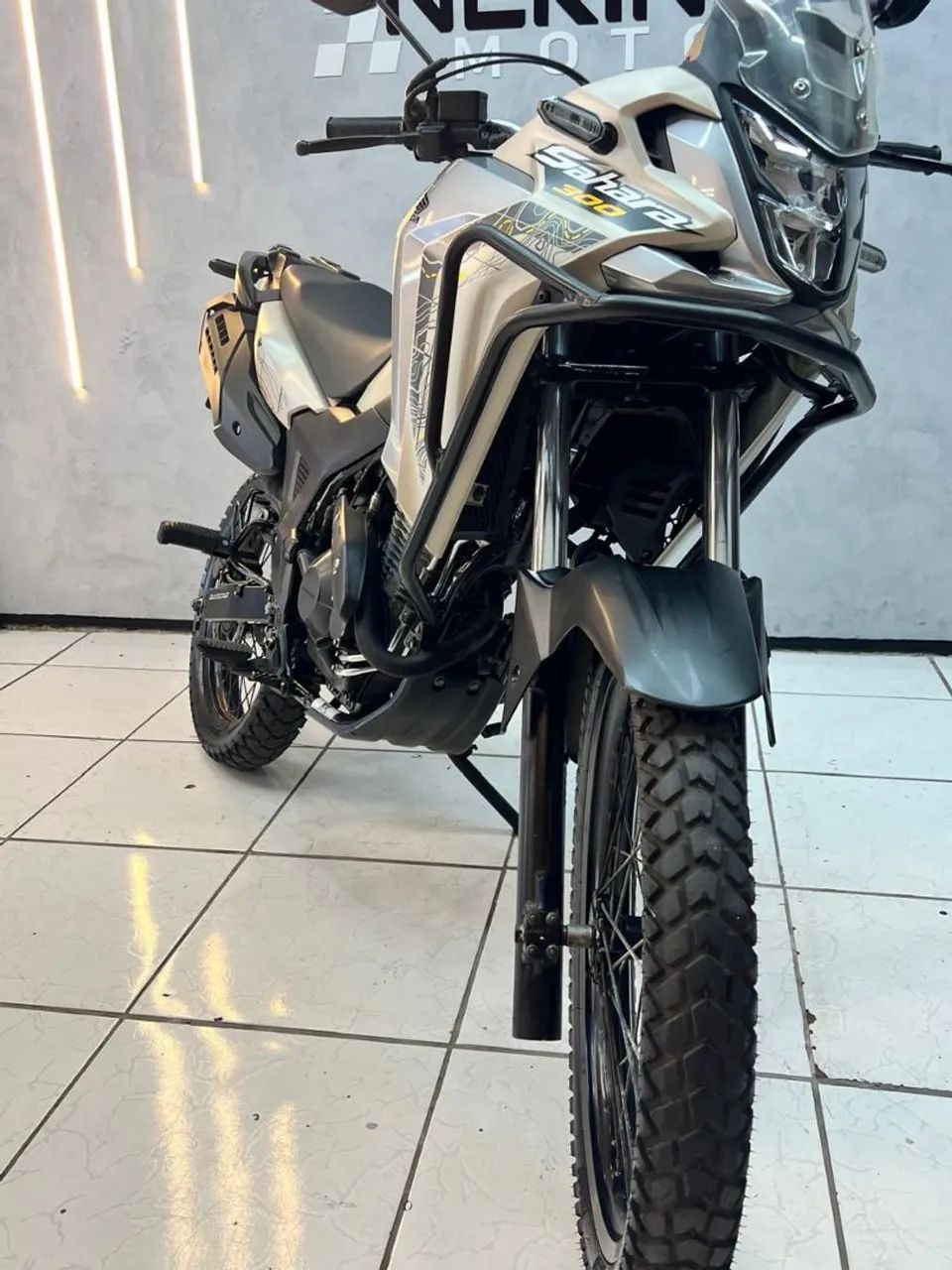 SAHARA 300 ADV - 2025  - Foto 3