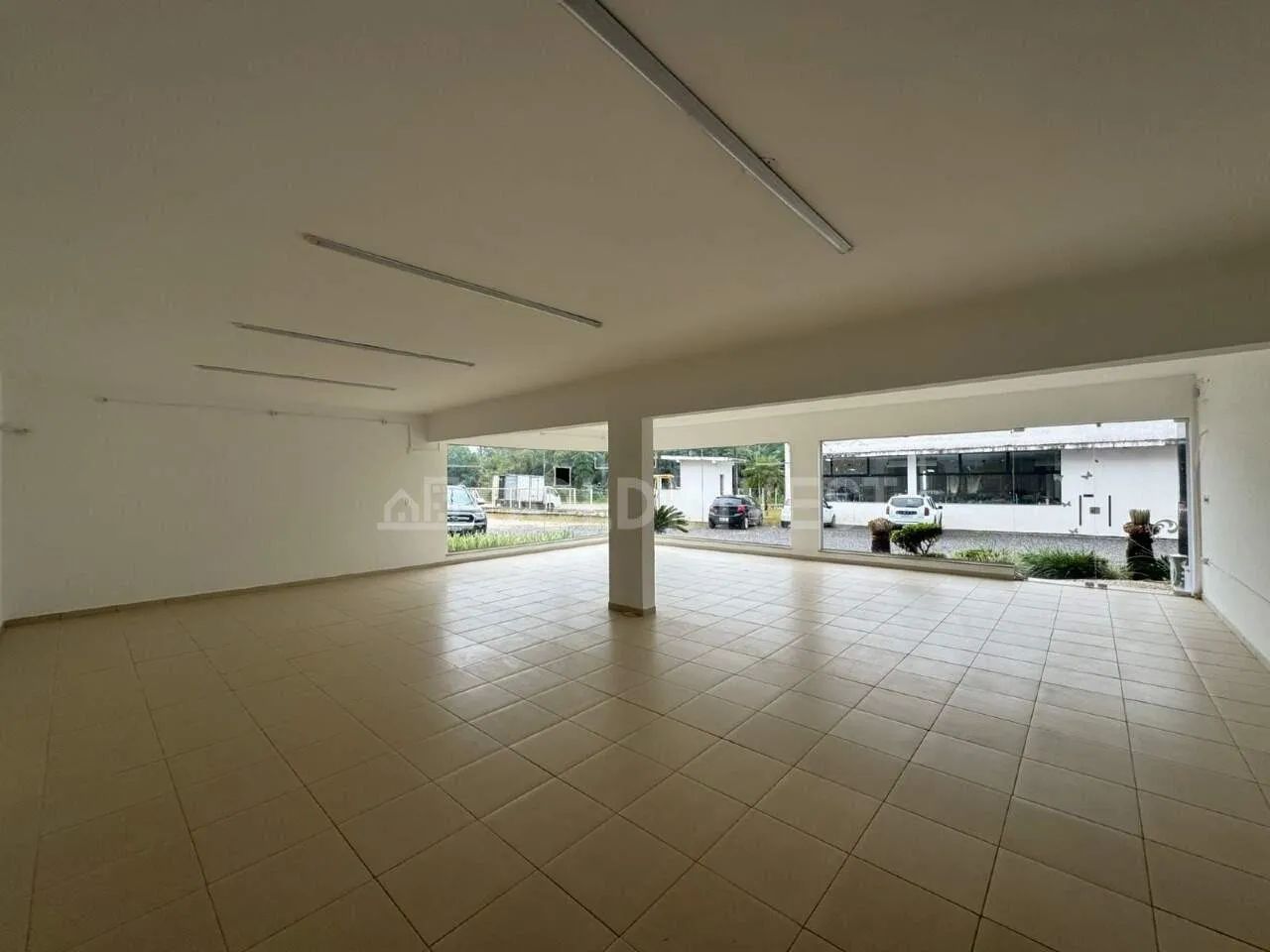 Galpão com 450m² no bairro São Pedro!!! - Foto 5