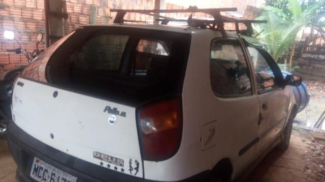 Carro palio em ótimo estado