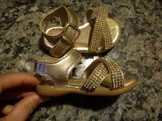 Tênis e Saldália para bebê /Feminino 70$ - Foto 2