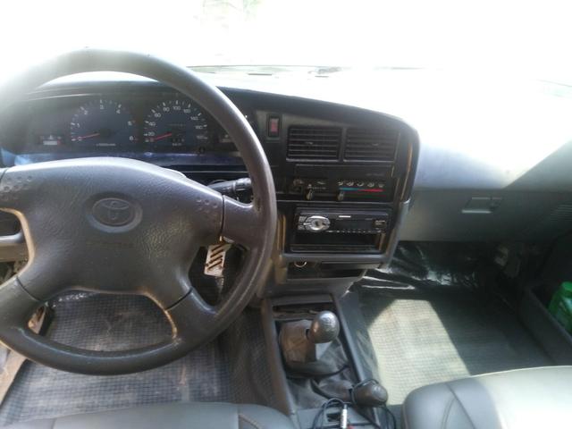 Hailux 3.0 4x4 ano 2003/2004 - Foto 6