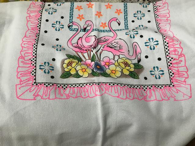 Vendo colcha de cama, panos de prato, tapetes - Foto 3