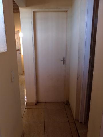 Alugo apto de 1 quarto em j América 400 reais - Foto 4