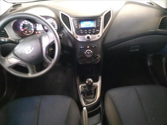 HYUNDAI HB20S 1.6 COMFORT PLUS 16V FLEX 4P MANUAL - Foto 4