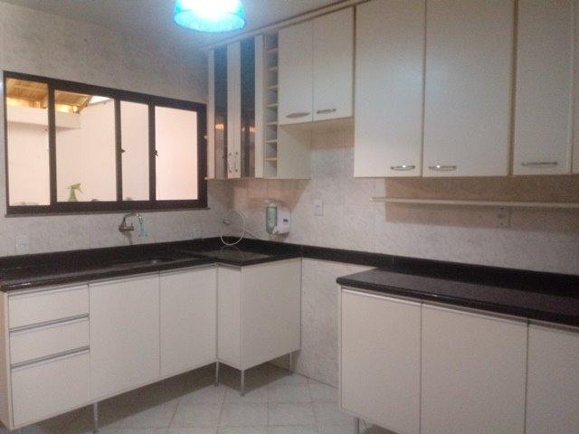 Casa de condominio para locação perto do farol de itapua, 3/4 suite, piscina, nascente - Foto 8