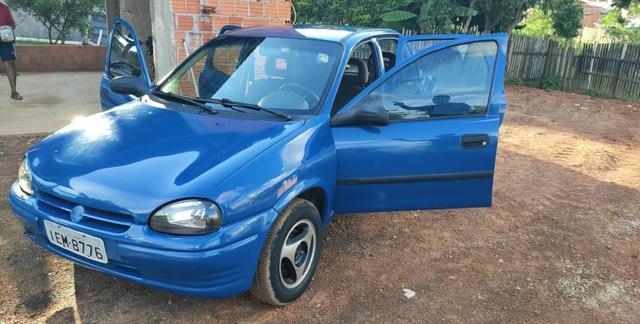 Corsa sedan - Foto 3