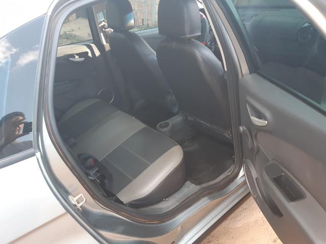 Carro de mulher - Foto 6