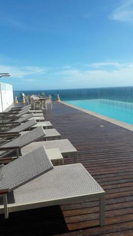 Apartamento Expresso 2222 de 1 quarto decorado e mobiliado 600 mil vista Mar Barra Ondina - Foto 2