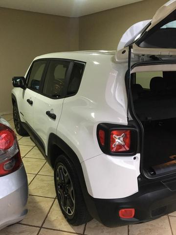 Jeep Renegade 1.8 Automático. Impecável!! Branco. Km: 39.000 - Foto 7