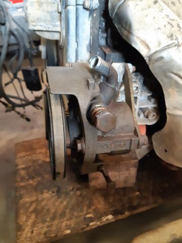 Bomba direção hidráulica Fiat Punto