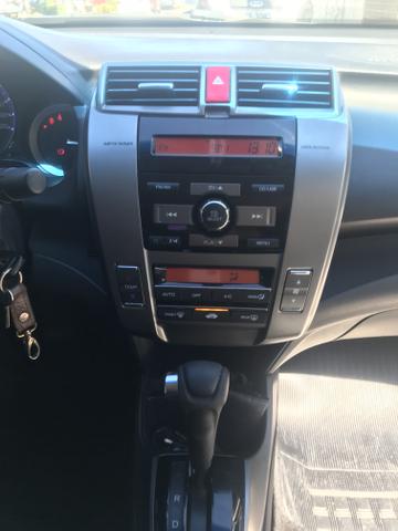 Honda city EX Aut. Banco de couro, Ar digital - Foto 5