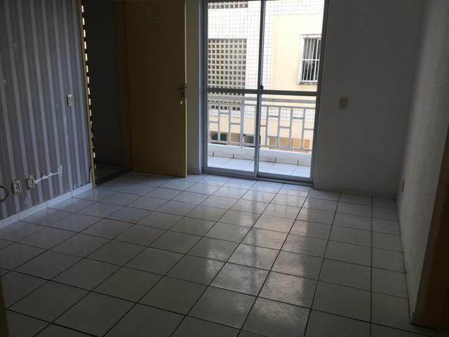 135 mil, Vendo ou troco, próximo ao Frangolândia super Mercado - Foto 2