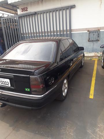 Omega cd preto