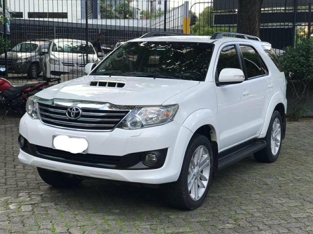 Toyota sw4 srv 4x4 2014, 7 lugares / oportunidade!!!