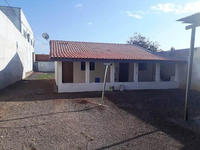 Saraju aluga lote com área construída no Guatupê Ref. 702.19FI