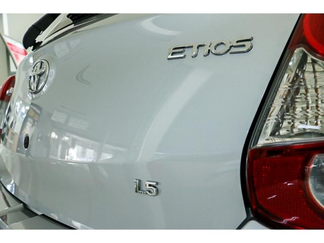 TOYOTA ETIOS 1.5 X PLUS 16V FLEX 4P 2019 - Foto 15