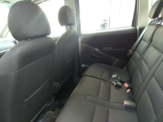 Fiat Idea 1.4 ELX 8v completa - Foto 8