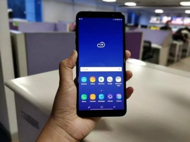 Galaxy J8 (não negócio valor)
