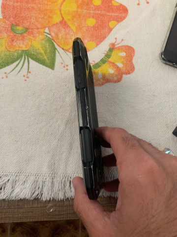 Armadura capa de iPhone XR parafusada - Foto 5