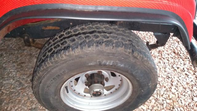 Jeep Willys 1977 4X4 Com Reduzida - Foto 9