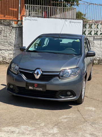 Renault Logan 1.6 2017