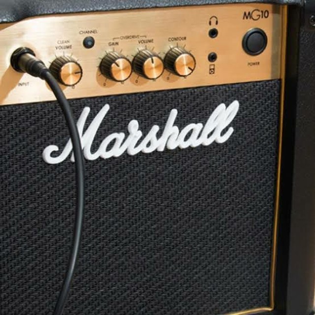 Amplificador de guitarra Marshall MG10